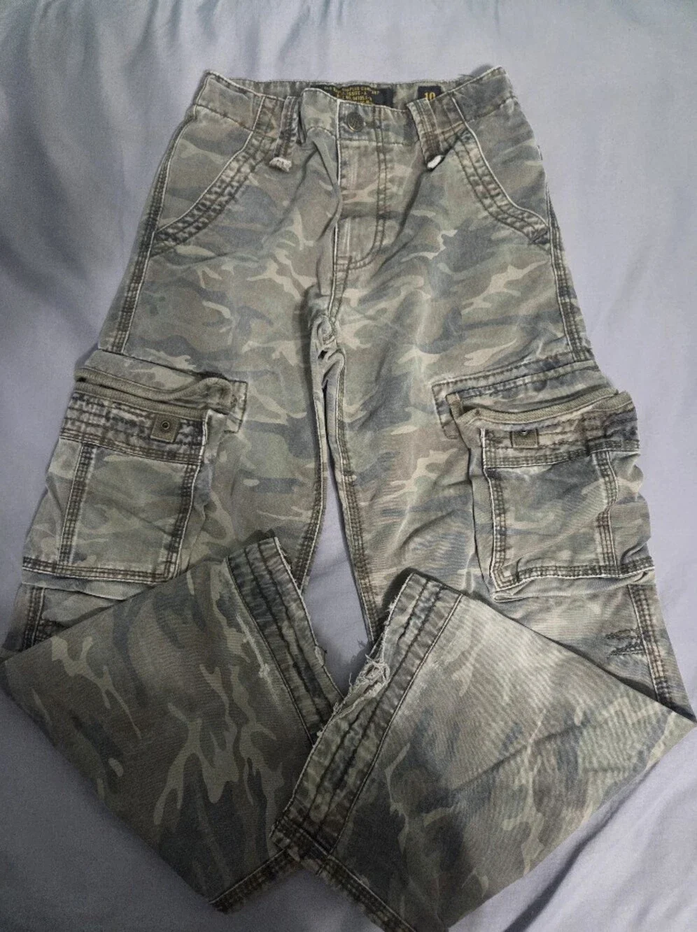 Old Navy Camo Cargo Pants, Size: 10 Boys